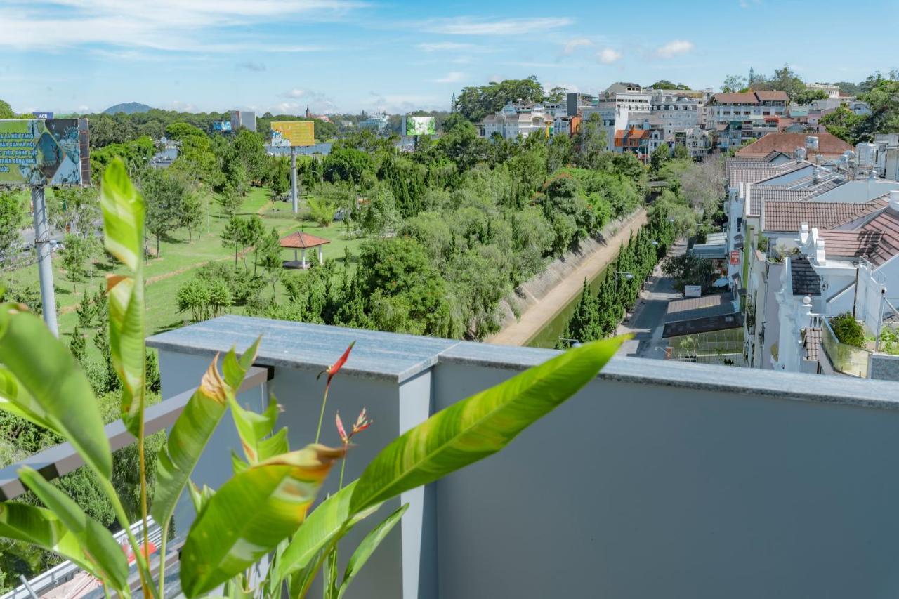 The Elite Hotel Dalat Bagian luar foto